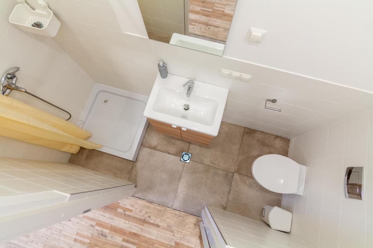 Bazze Hostel Κλαϊπέντα Εξωτερικό φωτογραφία